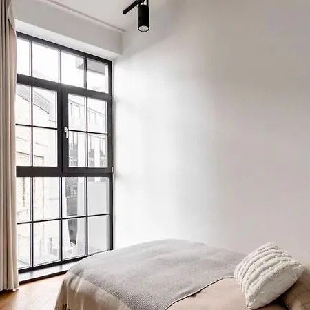 Luxury Loft In 아파트