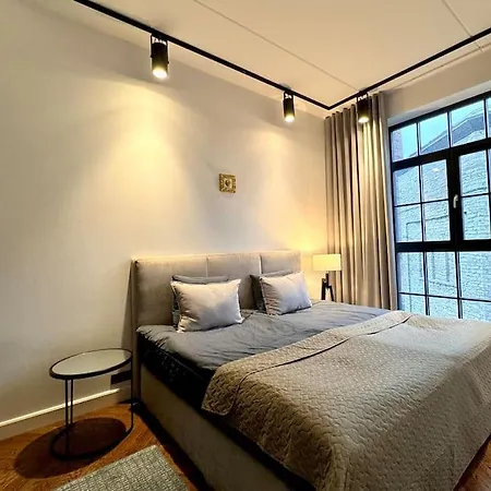 Luxury Loft In 아파트